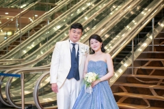 869